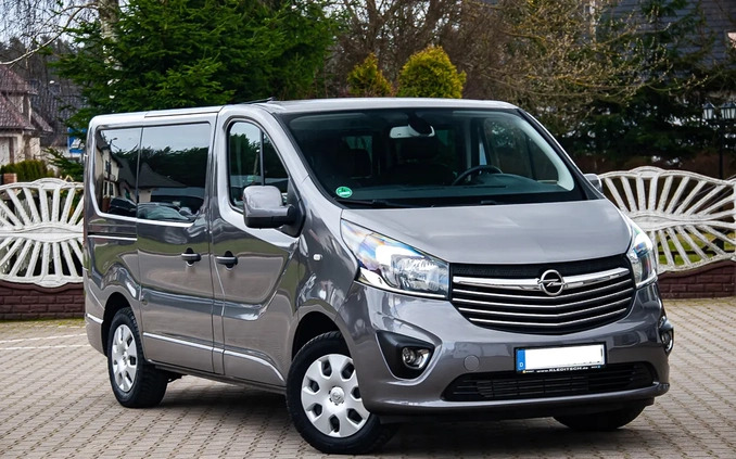 Opel Vivaro cena 66990 przebieg: 236000, rok produkcji 2018 z Korfantów małe 781